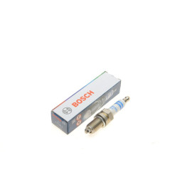 BOSCH 0242135515 Свеча зажигания BOSCH 0242135515