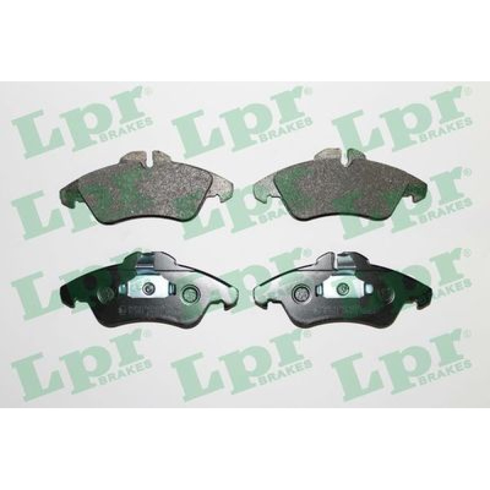 Комплект тормозных колодок LPR 05p608