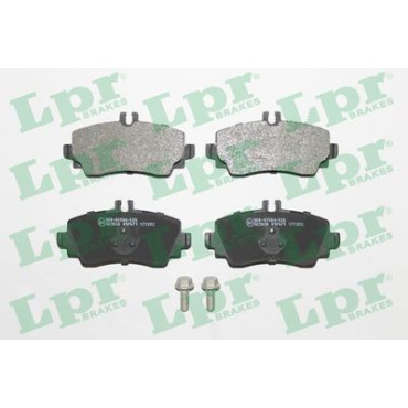 Комплект тормозных колодок LPR 05p671