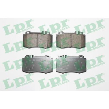 Комплект тормозных колодок из 4 шт. дисков LPR 05p899