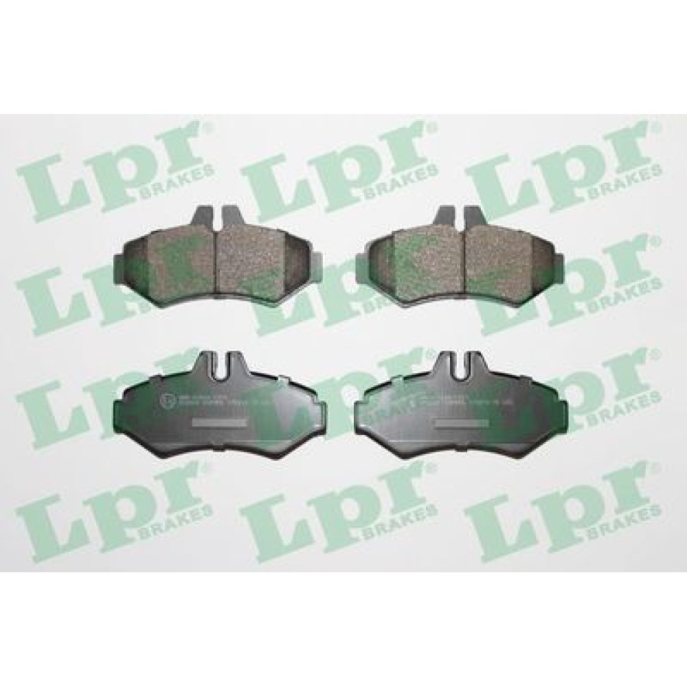 Комплект тормозных колодок LPR 05p956