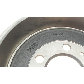 Гальмівний барабан BOSCH 0986477133