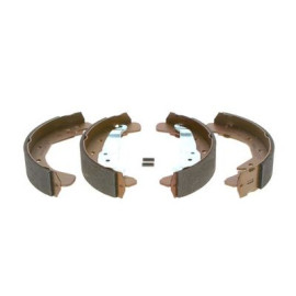 Тормозные колодки барабаны BOSCH 0986487658