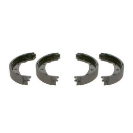 Комплект гальмівних колодок з 4 шт. барабанів BOSCH 0986487732