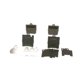 Комплект гальмівних колодок з 4 шт. дисків BOSCH 0986494022