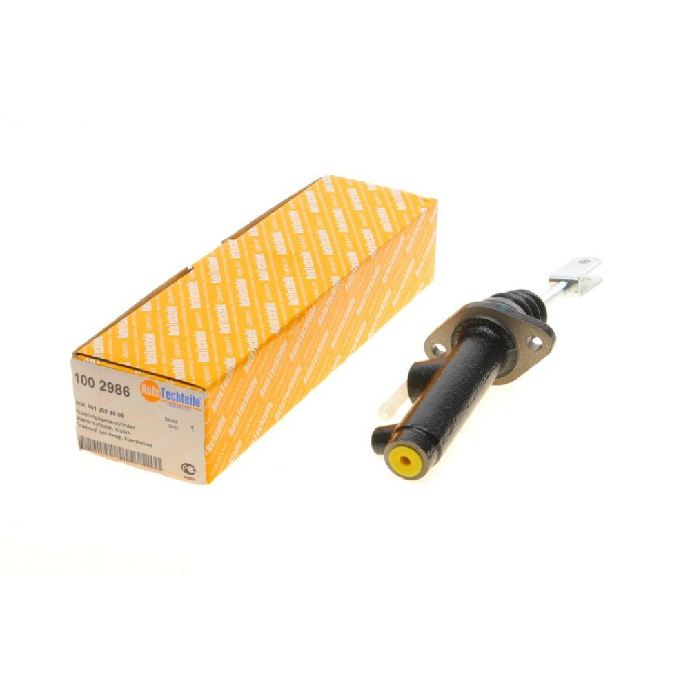 Циліндр зчеплення головний AUTOTECHTEILE 1002986