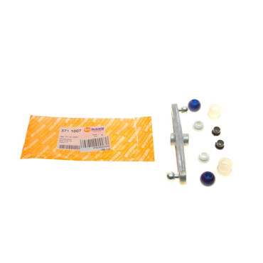 Кронштейн кулисы КПП AUTOTECHTEILE 3711007