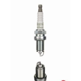 Свеча зажигания BKR6EYA-11 NGK 4073