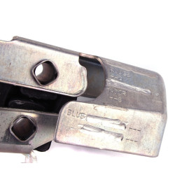Кронштейн крепления глушителя HUTCHINSON 538a18
