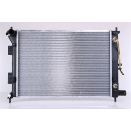 Радіатор охолодження двигуна NISSENS 675014