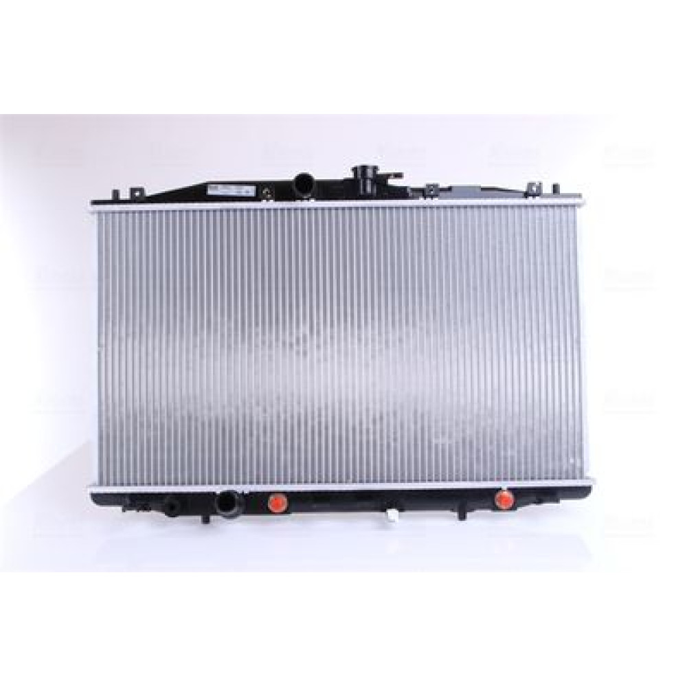 Радиатор системы охлаждения NISSENS 68112