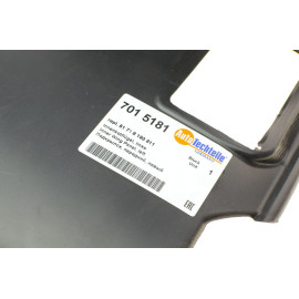 Підкрильник передний перед.часть AUTOTECHTEILE 7015181