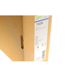 Радіатор системи охолодження VALEO 735205