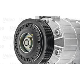 Компресор кондиціонера VALEO 813838