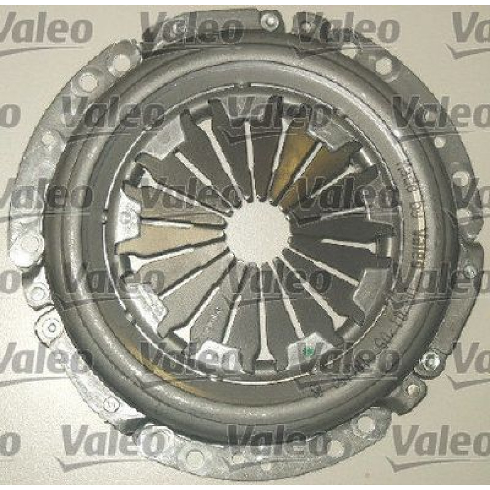 Комплект зчеплення 1.4/1.6 16V Kangoo 01-/Megane 96-03/Logan 04-/Sandero 08- (200mm) (заміна) VALEO 821071