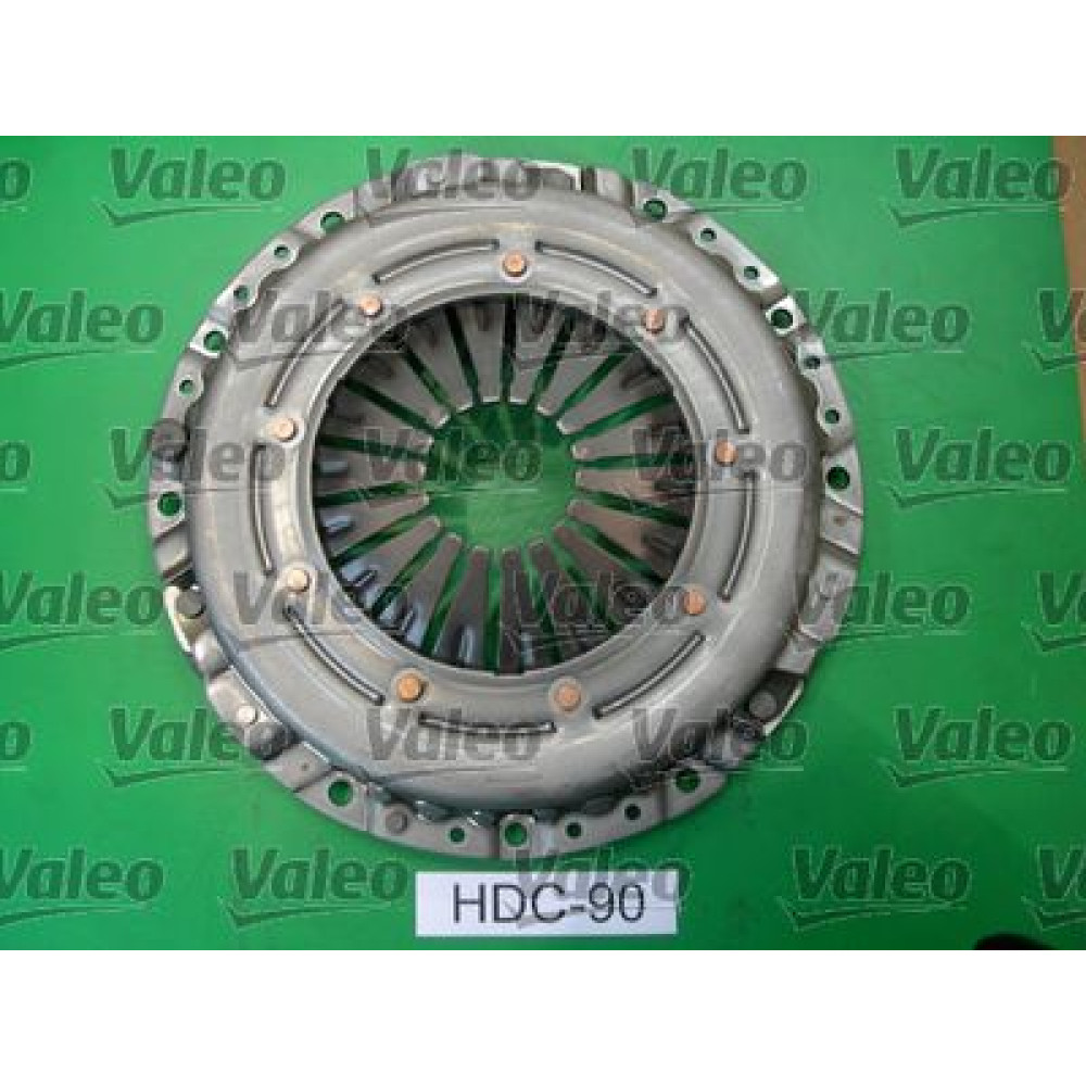 Комплект зчеплення з вижимним VALEO 826843