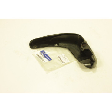 Брызговик передний правый HYUNDAI / KIA 868602b200