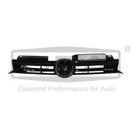 Решетка радиатора без эмблемы DPA 88531786302