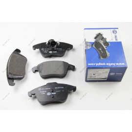 Колодки тормозные дисковые, передняя ось HELLA 8db355014031