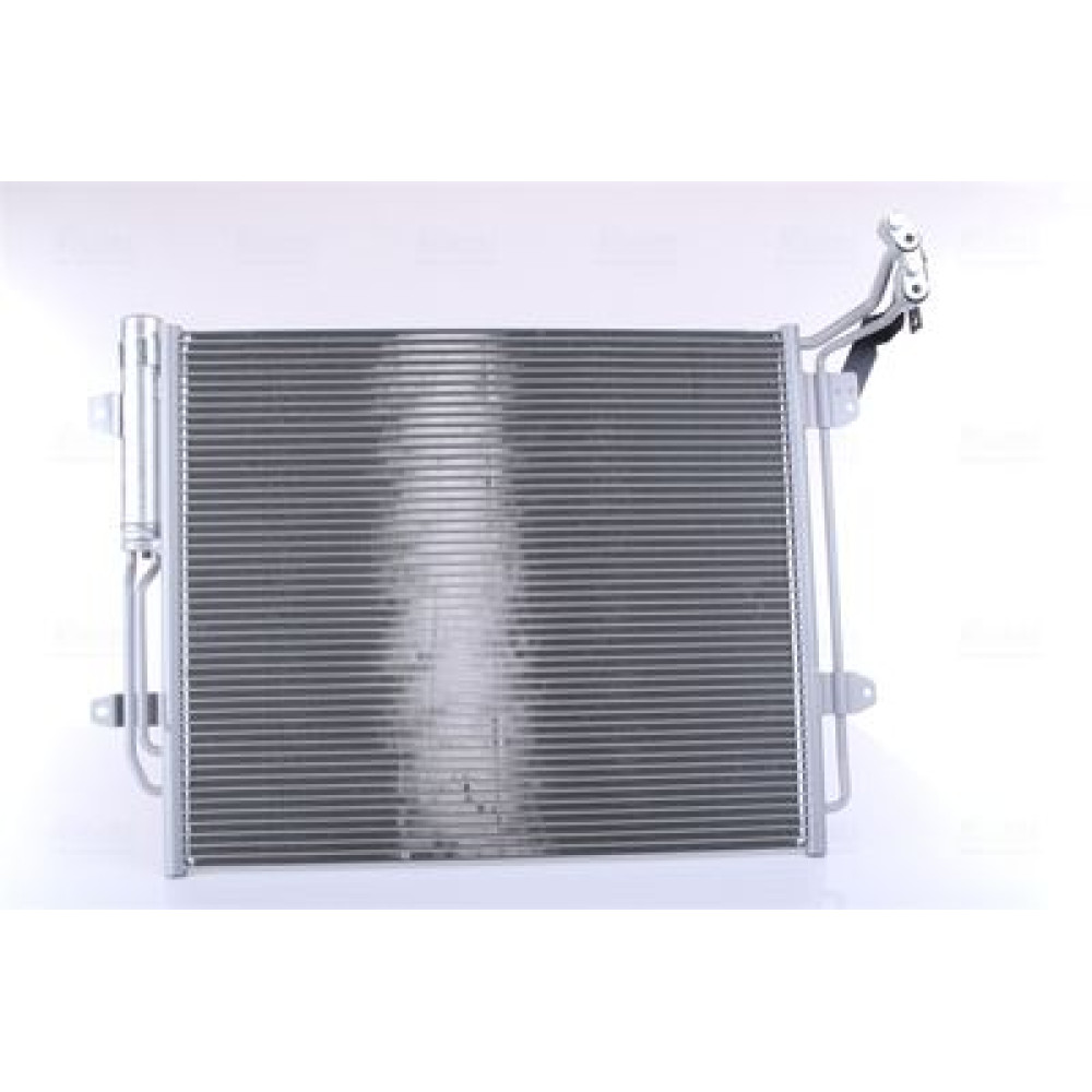 Радиатор кондиционера NISSENS 940256
