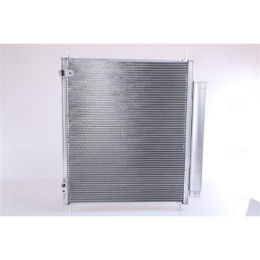 Радіатор кондиціонера NISSENS 940284