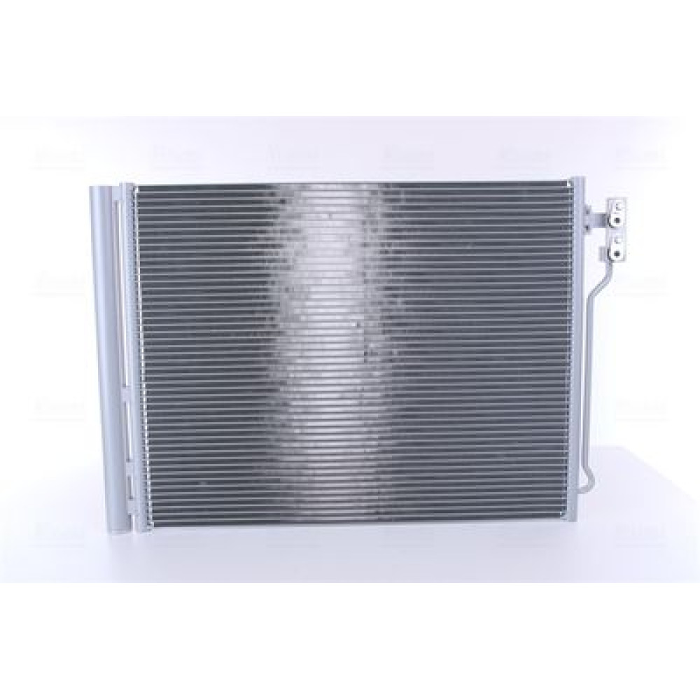 Радиатор кондиционера NISSENS 940370