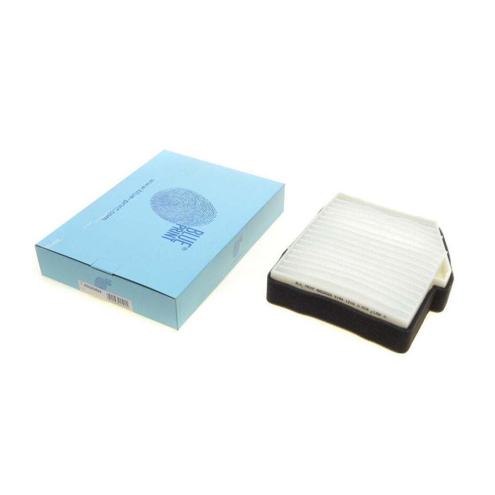 Воздушный фильтр салона BLUE PRINT adg02522