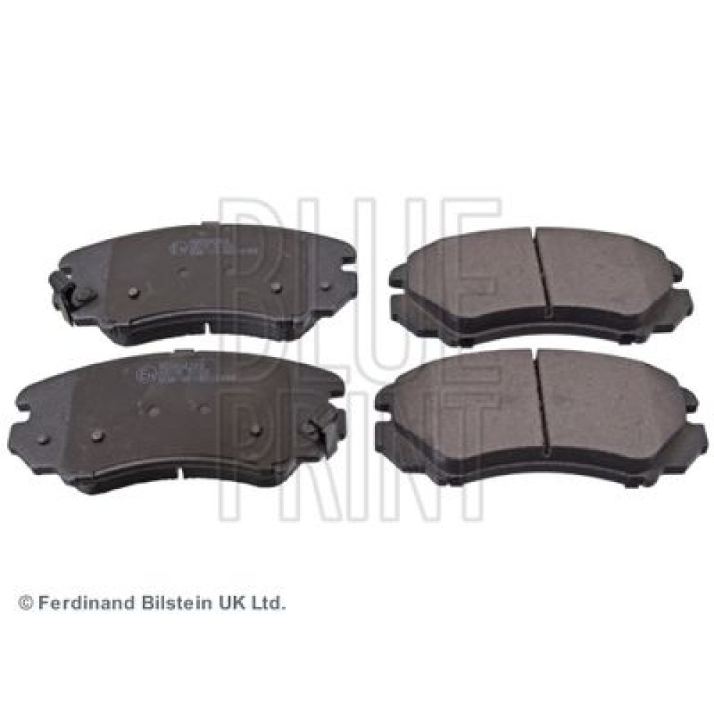 Комплект тормозных колодок из 4 шт. дисков BLUE PRINT adg04263