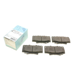 Комплект тормозных колодок из 4 шт. дисков BLUE PRINT adt342124