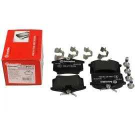 Комплект гальмівних колодок BREMBO p85020