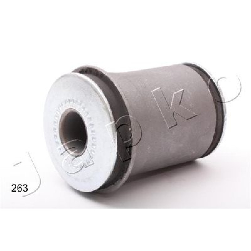Сайлентблок рычага передний JAPKO goj263