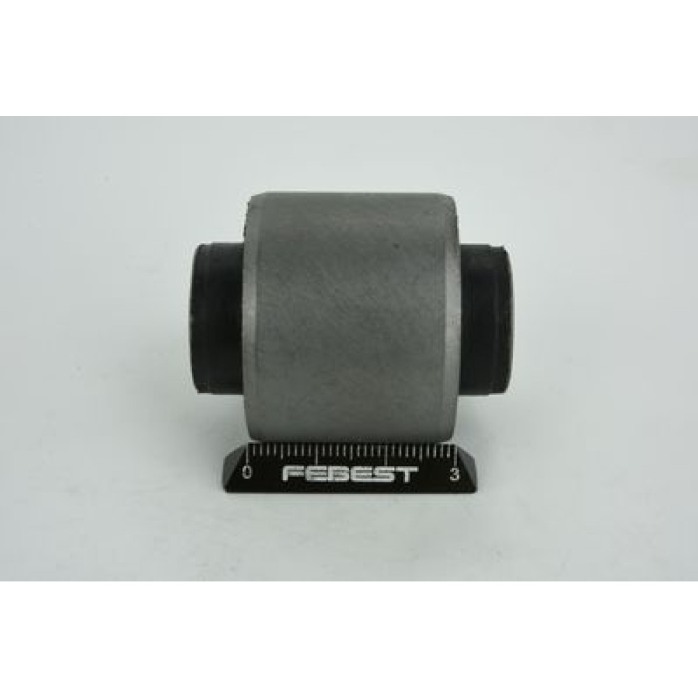 Сайлентблок важеля Nissan FX 35/Lancer 95-08 Febest mab080