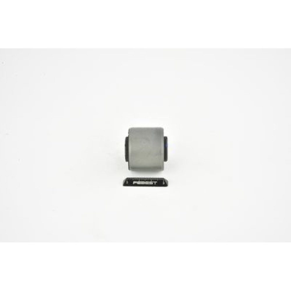 Сайлентблок важеля Mazda 3/5/Kuga/Focus 03- Febest mzab064