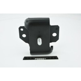 Подушка двигателя Febest nm011