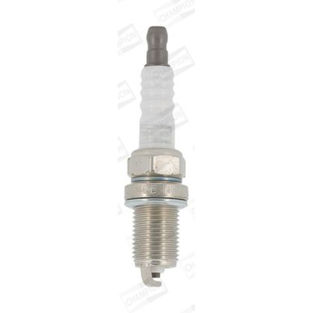 Свічка запалювання CHAMPION oe014/t10