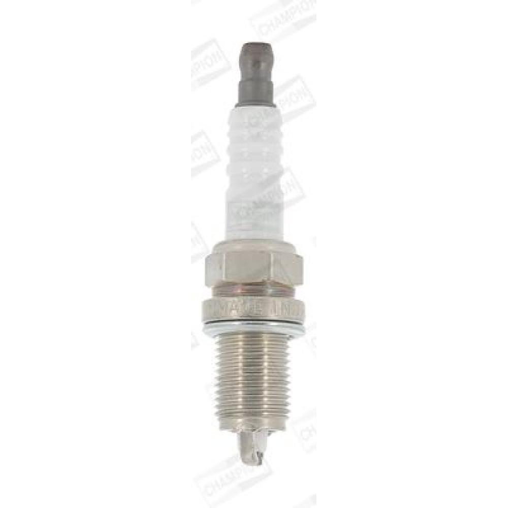 Свічка запалювання CHAMPION oe026/t10