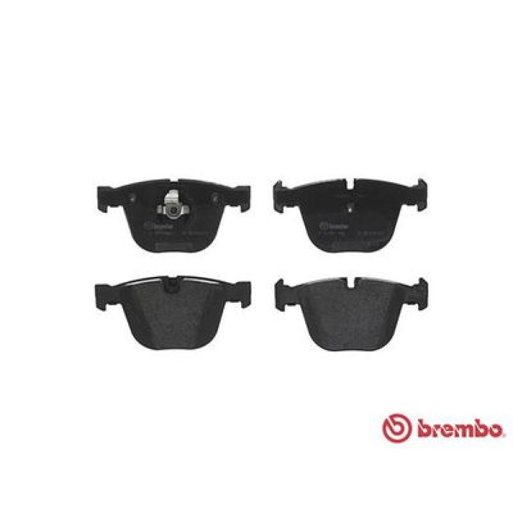Комплект тормозных колодок из 4 шт. дисков BREMBO p06050