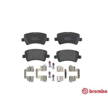 Тормозные колодки задние BREMBO p24078