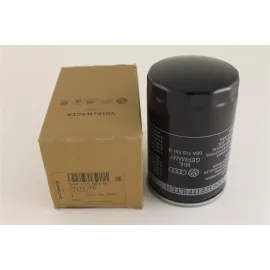 Фiльтр оливний двигуна VAG 06a115561b