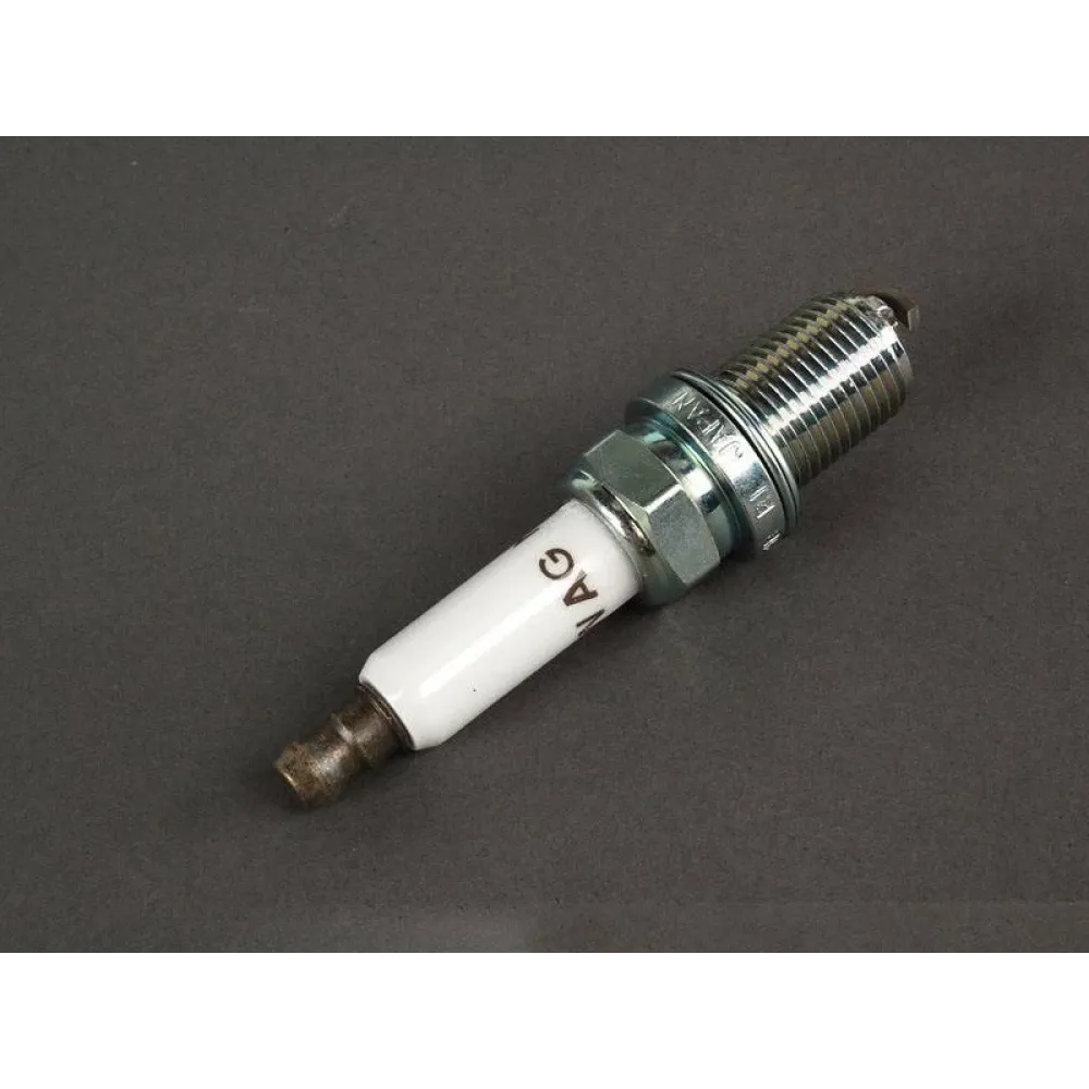 Свічка запалювання VAG 101905621b