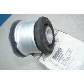 Сайлентблок VAG 7e0499035a