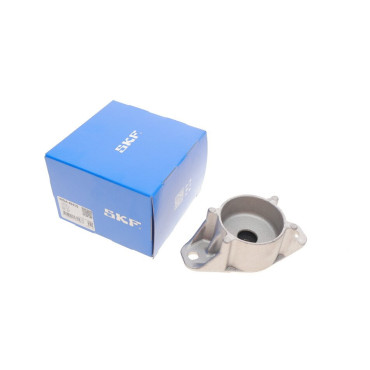 Опора амортизатора верхняя, состоит из 2 шт. SKF vkda40415